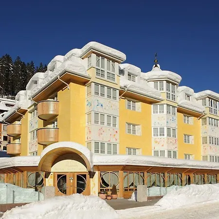 Alpen Suite Hotel-2